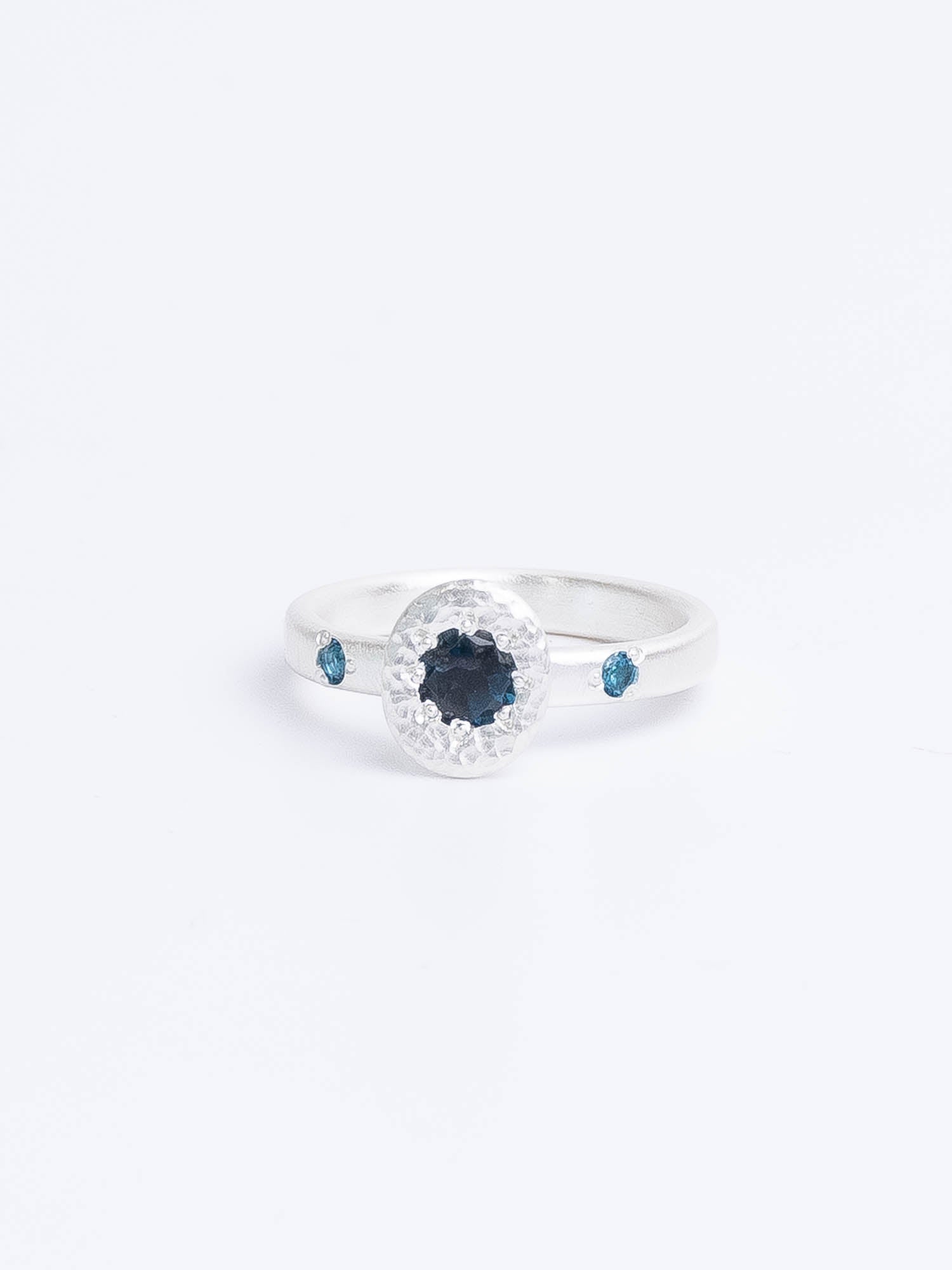 Dara Ring