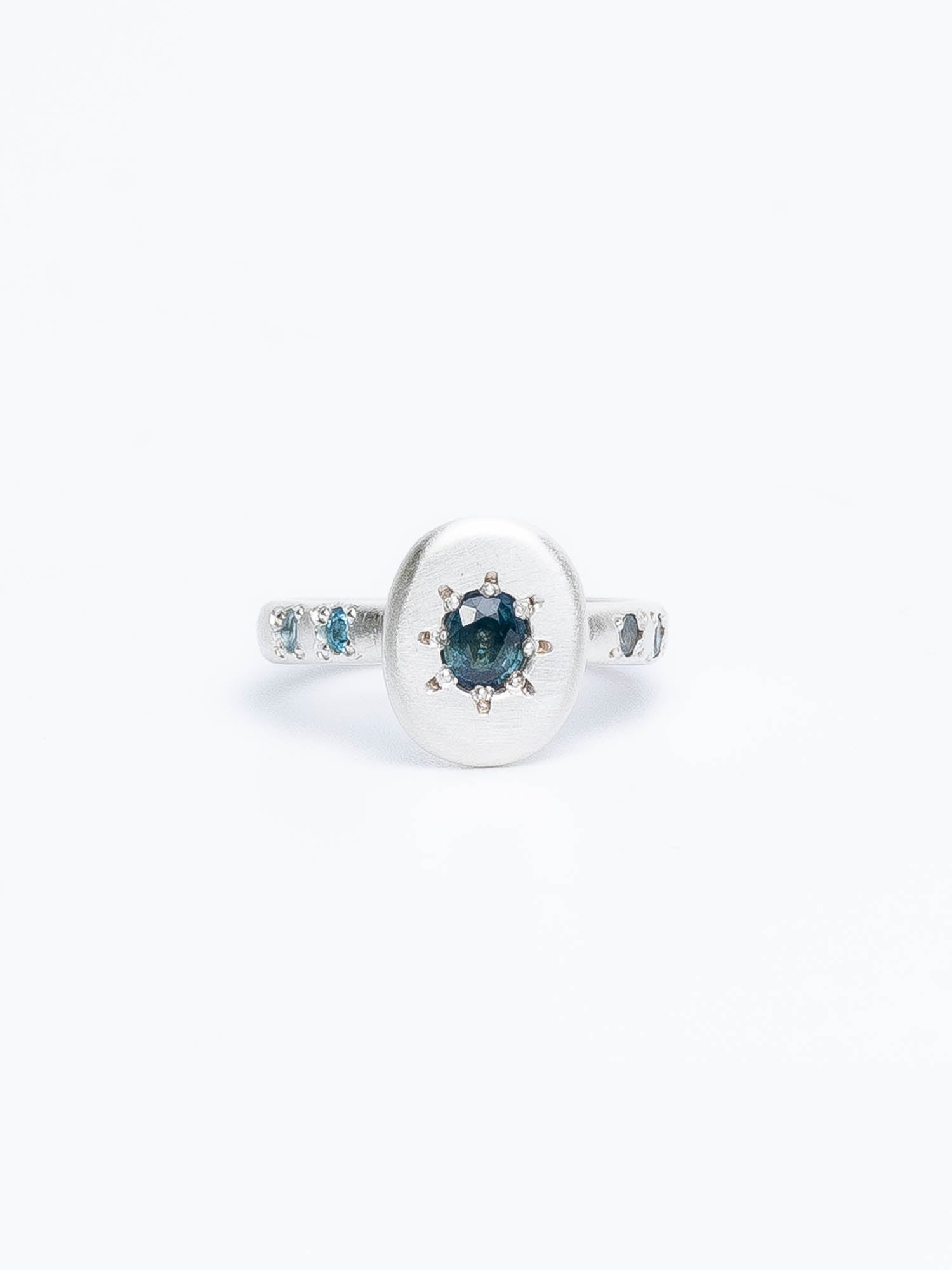 Fleur Ring