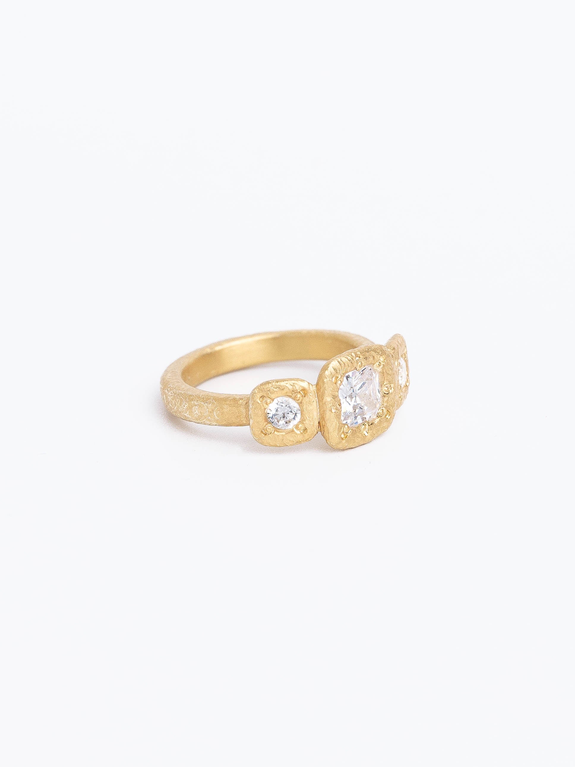 Dove Ring