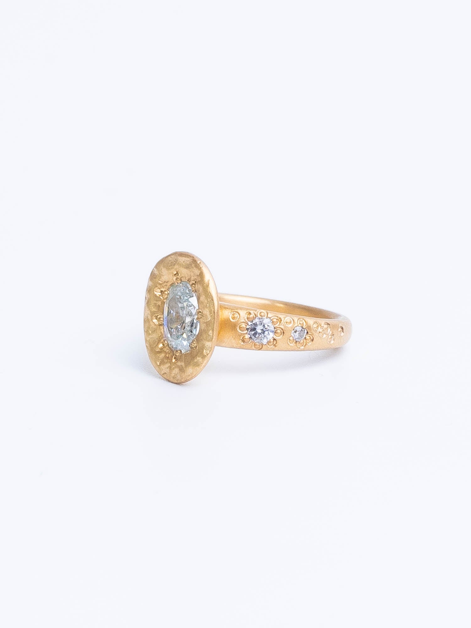 Sadira Ring